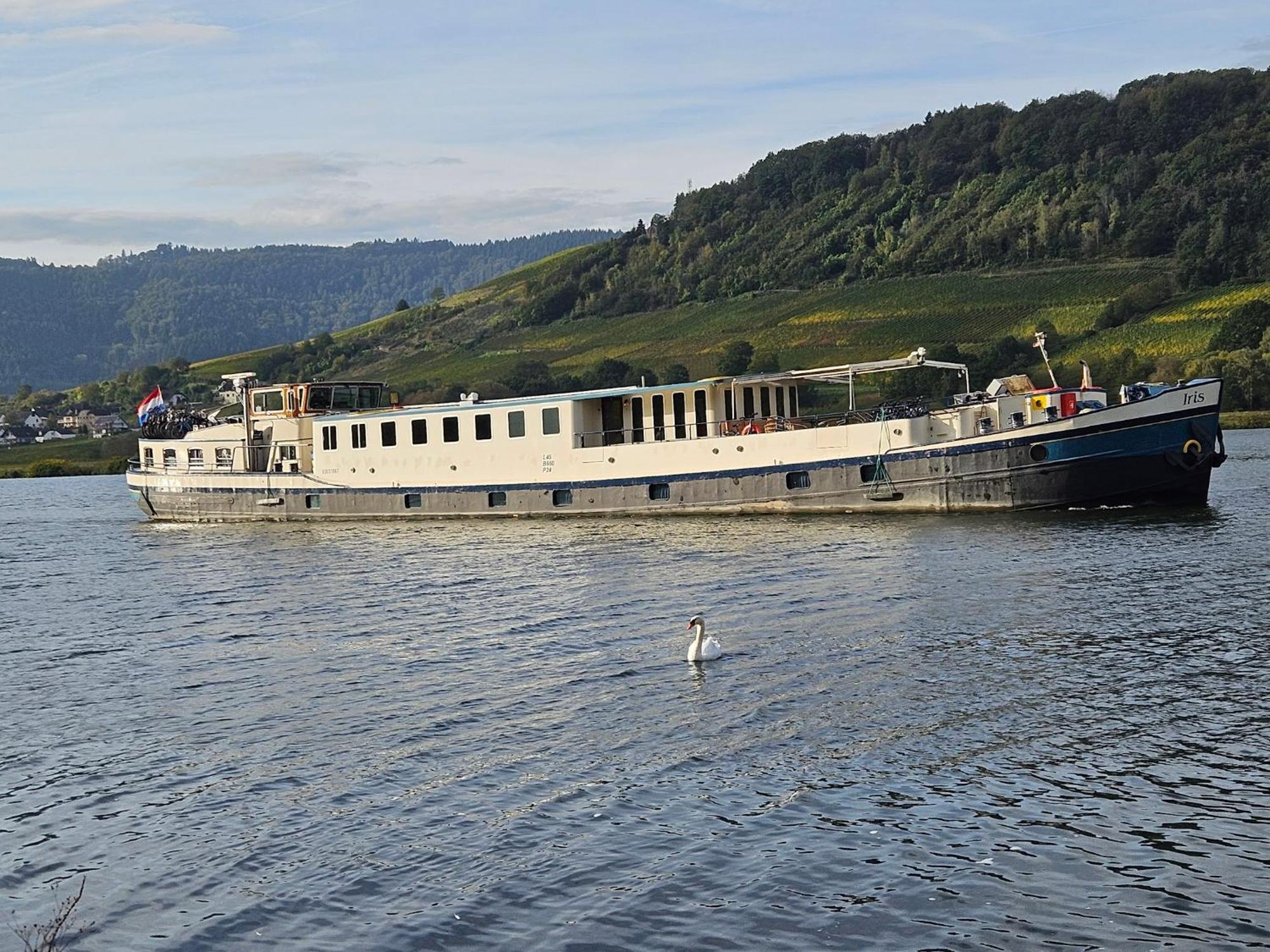 Hotelboat Iris Groningen Eksteriør bilde