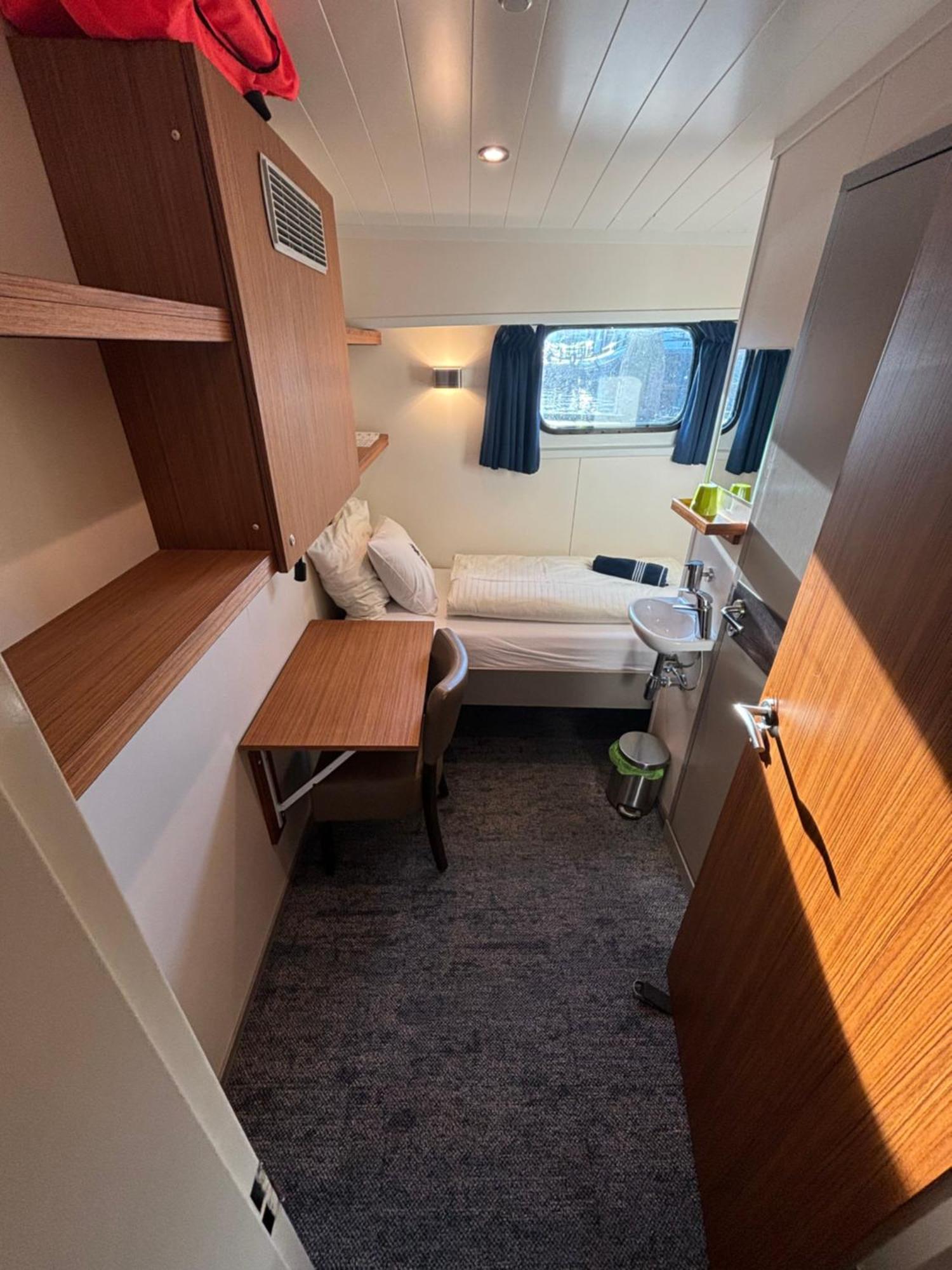Hotelboat Iris Groningen Eksteriør bilde